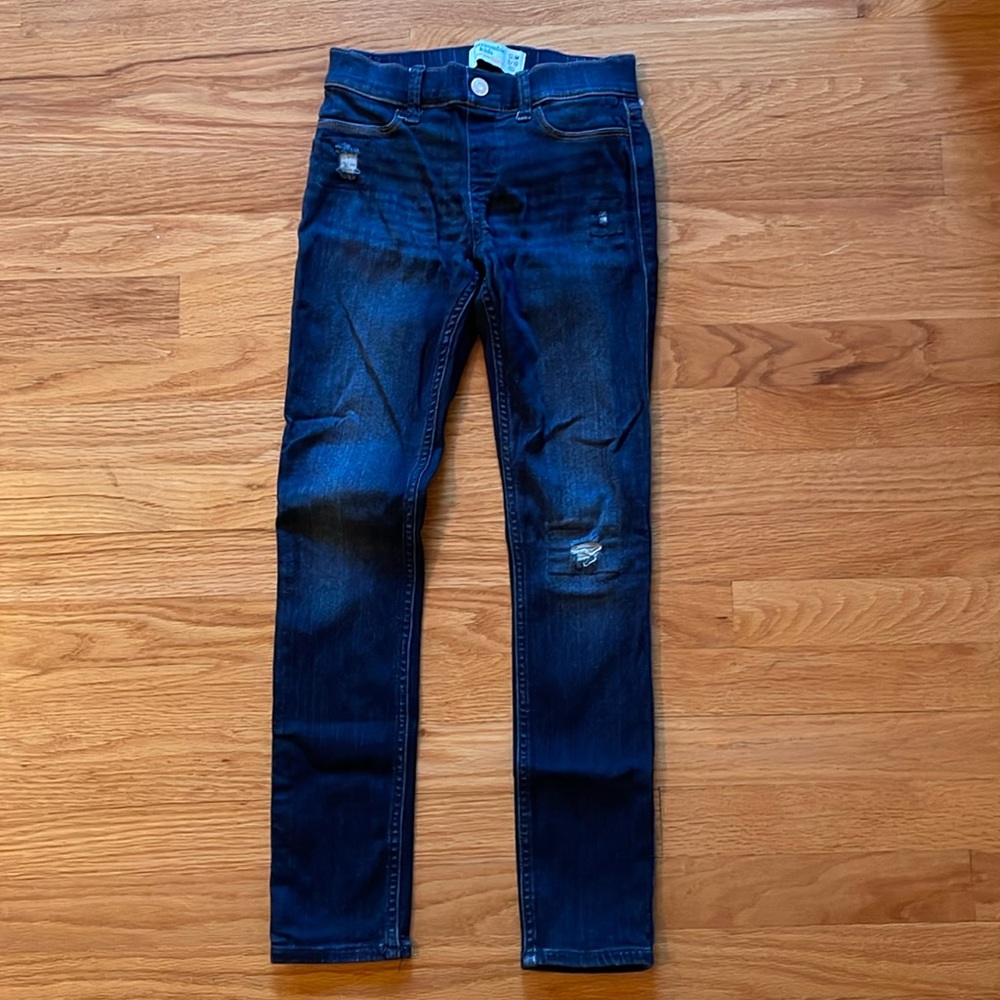 Dark denim soft slim jeggings from Abercrombie sz 9/10